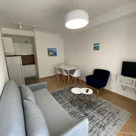 Joni'S Condo 10 Голем Экстерьер фото